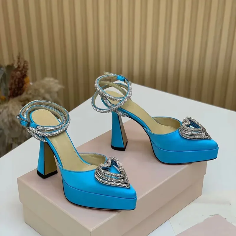 Casual Sandal Leather - Sandal Dekorasi Cinta Kristal Platform Sepatu
